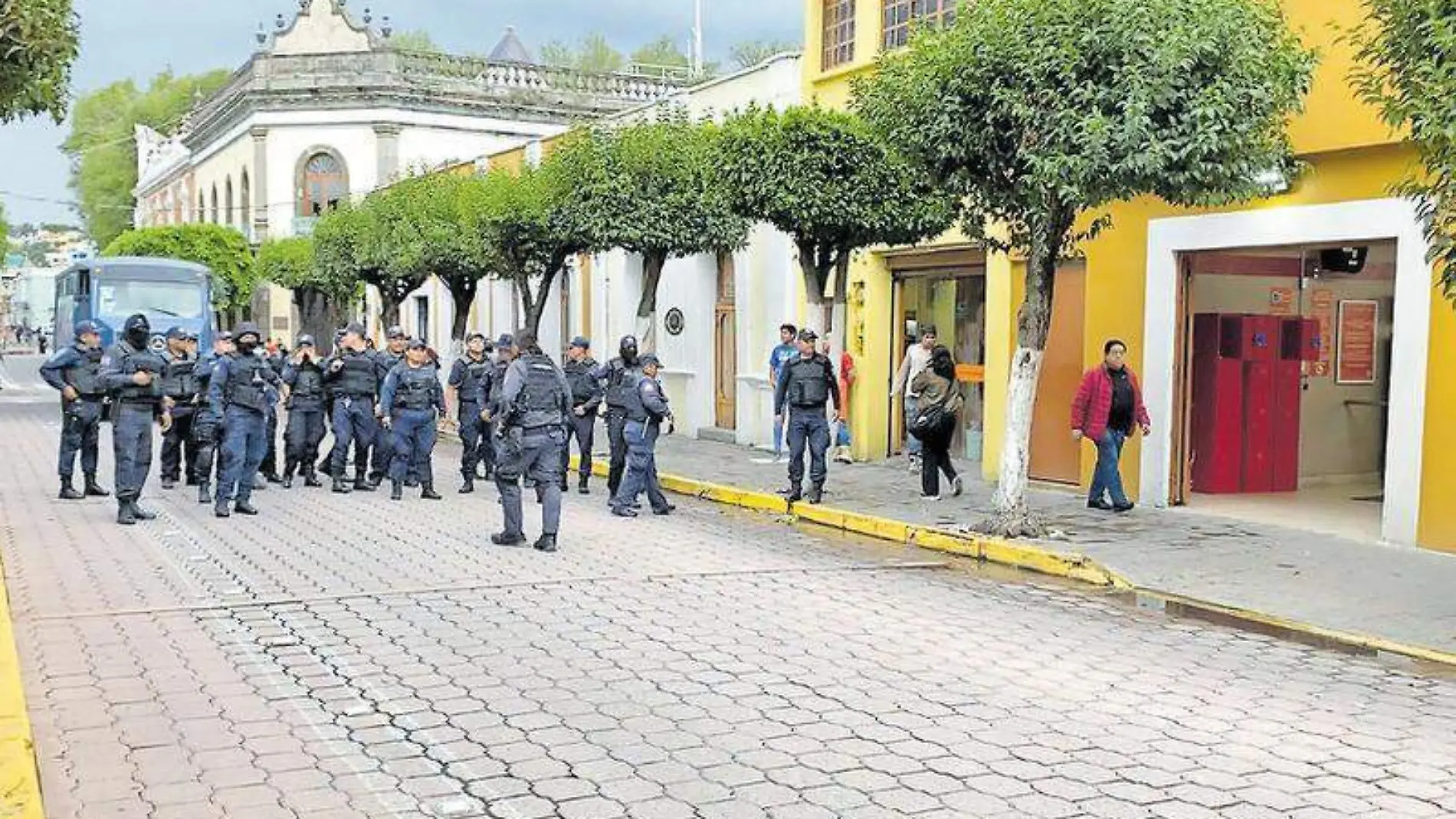 Policías, protestas